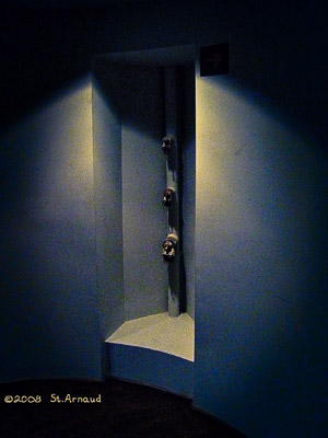 Arts Decoratifs The Blue Totem 
